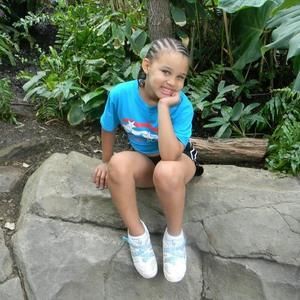 Meet your Posher, Deazya